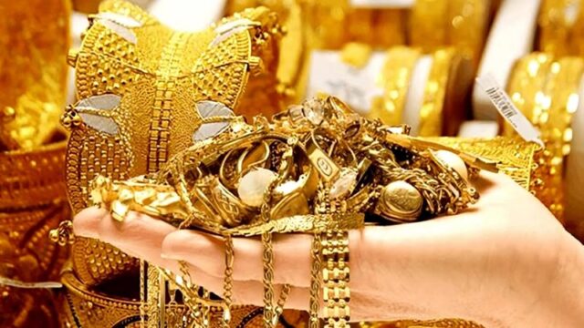 gold-1744814817