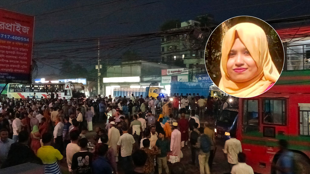 ম্যানহোলে পড়ে নারী নিখোঁজ: ‘মব’ তৈরি করে হামলার চেষ্টা, বেরিয়ে এলো চাঞ্চল্যকর তথ্য ম্যানহোলে পড়ে নারী নিখোঁজ: ‘মব’ তৈরি করে হামলার চেষ্টা, বেরিয়ে এলো চাঞ্চল্যকর তথ্য