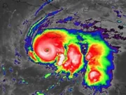 শক্তি সঞ্চয় করছে ঘূর্ণিঝড় ‘মোন্থা’, স্কুল-কলেজ বন্ধ ঘোষণা