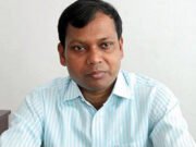 এবার কান্নায় ভেঙে পড়লেন ডিসি সারওয়ার