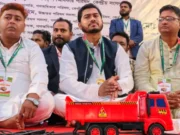 যেকারণে খালেদা জিয়ার আসনে প্রার্থী দেবেন না নুর, জানা গেল