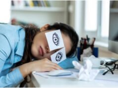 যে ভিটামিনের অভাবে রাত-দিন শুয়ে থাকতে ইচ্ছে হয়