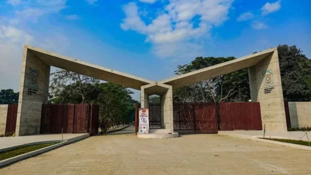 Begum_Rokeya_University