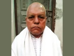 অন্য প্রতীকের নির্বাচন করায় জোর করে মাথা ন্যাড়া করে দিলেন বিএনপি নেতা!