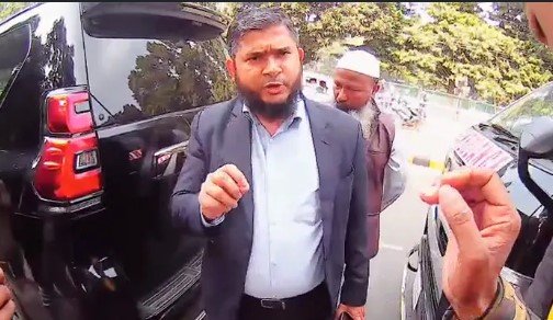 ee93bcacdcce3aea76f881188f6bbb2c