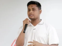 হঠাৎ দুঃখ প্রকাশ করলেন হাসনাত আবদুল্লাহ