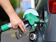 যেকোনো সময় বন্ধ হয়ে যেতে পারে সারাদেশের পেট্রোল পাম্প