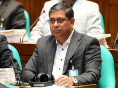 ড. ইউনূস লন্ডনে তারেক রহমানকে ট্রফি দিয়ে নির্বাচনের তারিখ নিয়ে আসেন