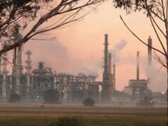 তেল শোধনাগারে ভ’য়াবহ আগুন, জ্বালানি সংকটের আশঙ্কা