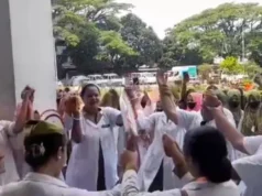 ৬ তলায় কাতরাচ্ছে হাম আক্রান্ত শিশুরা, নিচে গানের তালে নাচলেন নার্সরা