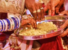 মামির সঙ্গে অন্তরঙ্গ অবস্থায় পাকড়াও ভাগ্নে! মামার নির্দেশে বিয়ে