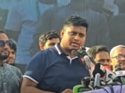 ফার্মের মুরগিরা রাস্তায় নেমে এসেছিল বলেই আপনি শিক্ষামন্ত্রী’