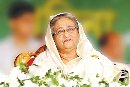 পালিয়ে যাওয়ার দুই বছর পর প্রকাশ্যে আসছেন শেখ হাসিনা