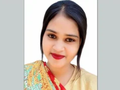 প্রেমে পড়ে জীবনটাই শেষ মুন্নির