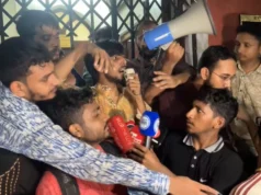 মধ্যরাতে উত্তাল ঢাকা বিশ্ববিদ্যালয়