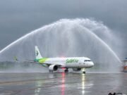 সিলেটে সালাম এয়ারের প্রথম ফ্লাইট, ওয়াটার ক্যানন স্যালুট দিয়ে বরণ