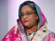 ডিসেম্বরের প্রথম সপ্তাহে দেশে ফেরার পরিকল্পনা হাসিনার!