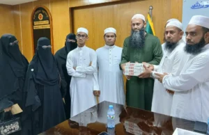 বিশ্বজয়ী হাফেজদের উপহার দেওয়া ‘নেক্সাস’ বই ফেরত নিলেন ধর্ম প্রতিমন্ত্রী