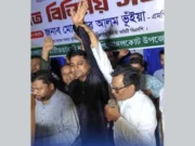 কেন্দ্র থেকে বহিষ্কৃত দুই যুবদল নেতাকে সভাপতি ঘোষণা এমপির