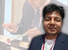 আমি আসলে জানতাম না, কোন হাতে ছুরি আর কোন হাতে কাটা চামচ নিতে হবে