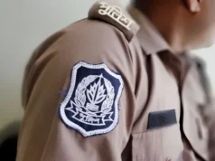কনস্টেবলের স্ত্রীর সঙ্গে ‘শারীরিক সম্পর্ক’, সেই এএসপি বাধ্যতামূলক অবসরে