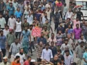 ‘ভাত দে, কাপড় দে’- সরকারকে ৪৮ ঘণ্টার আলটিমেটাম