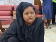 ফ্যামিলি কার্ড দেওয়ার কথা বলে নেন ৯৮ হাজার, আরও টাকা নিতে এসে ধরা