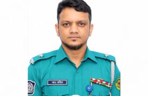 বহিষ্কৃত স্বেচ্ছাসেবক দলের নেতাকে ধরতে অভিযান: ২৪ ঘণ্টা না পেরোতেই ওসি বদলি